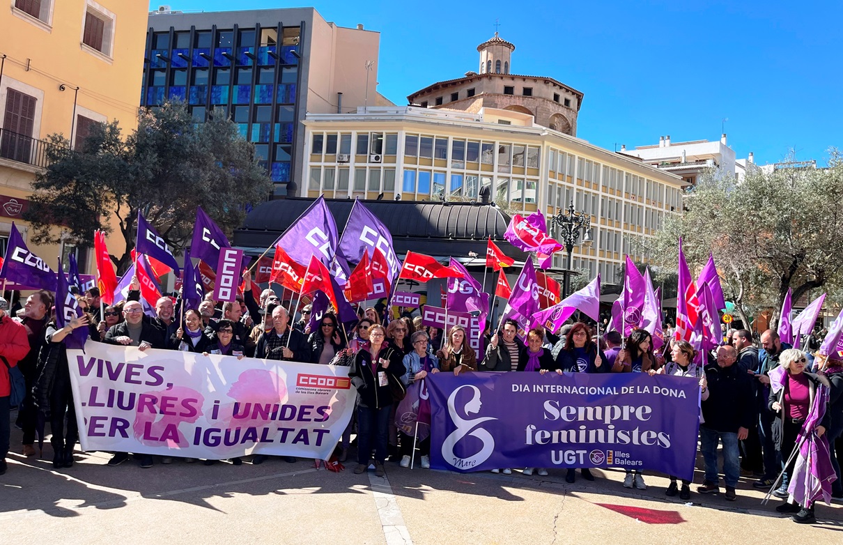 Imagen de la concentración sindical de UGT y CCOO en Palma