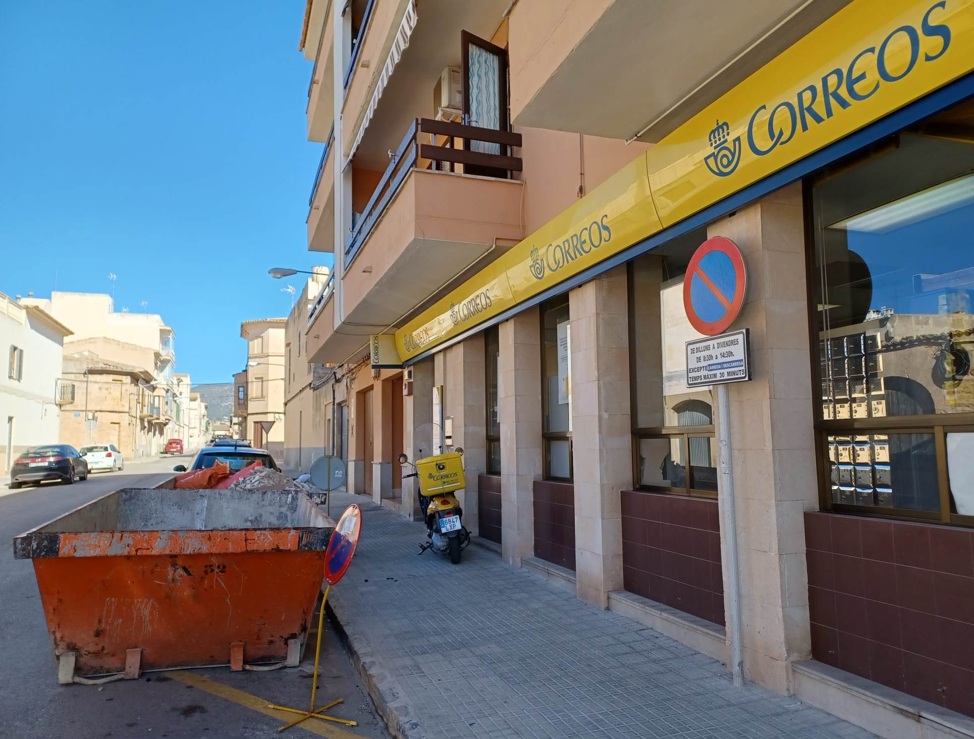 Imagen de las obras en la oficina de Correos de Llucmajor